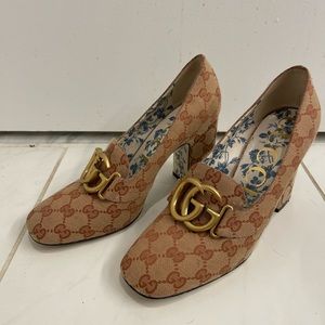 Gucci block heel pump size 39 us 9 worn once